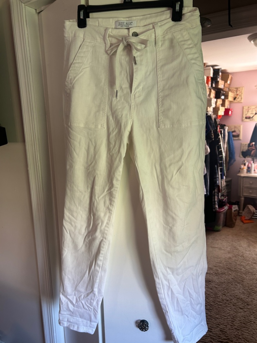 Judy Blue Women’s White Straight Leg Tie-Waist Jeans